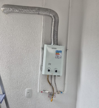 Instalação e manutenção de aquecedor a gás